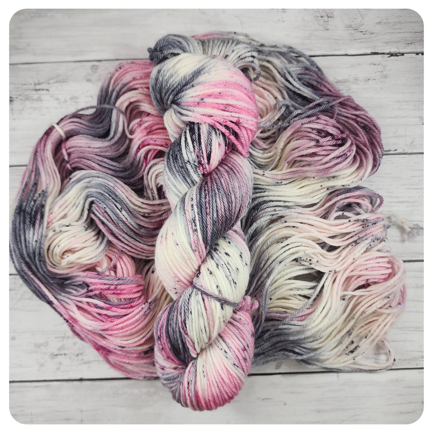 Wren Black Raspberry