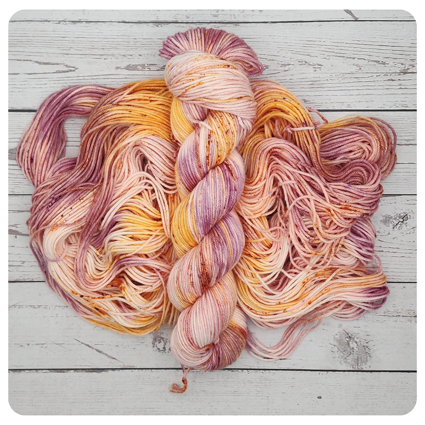 Raven Peachy Picnics