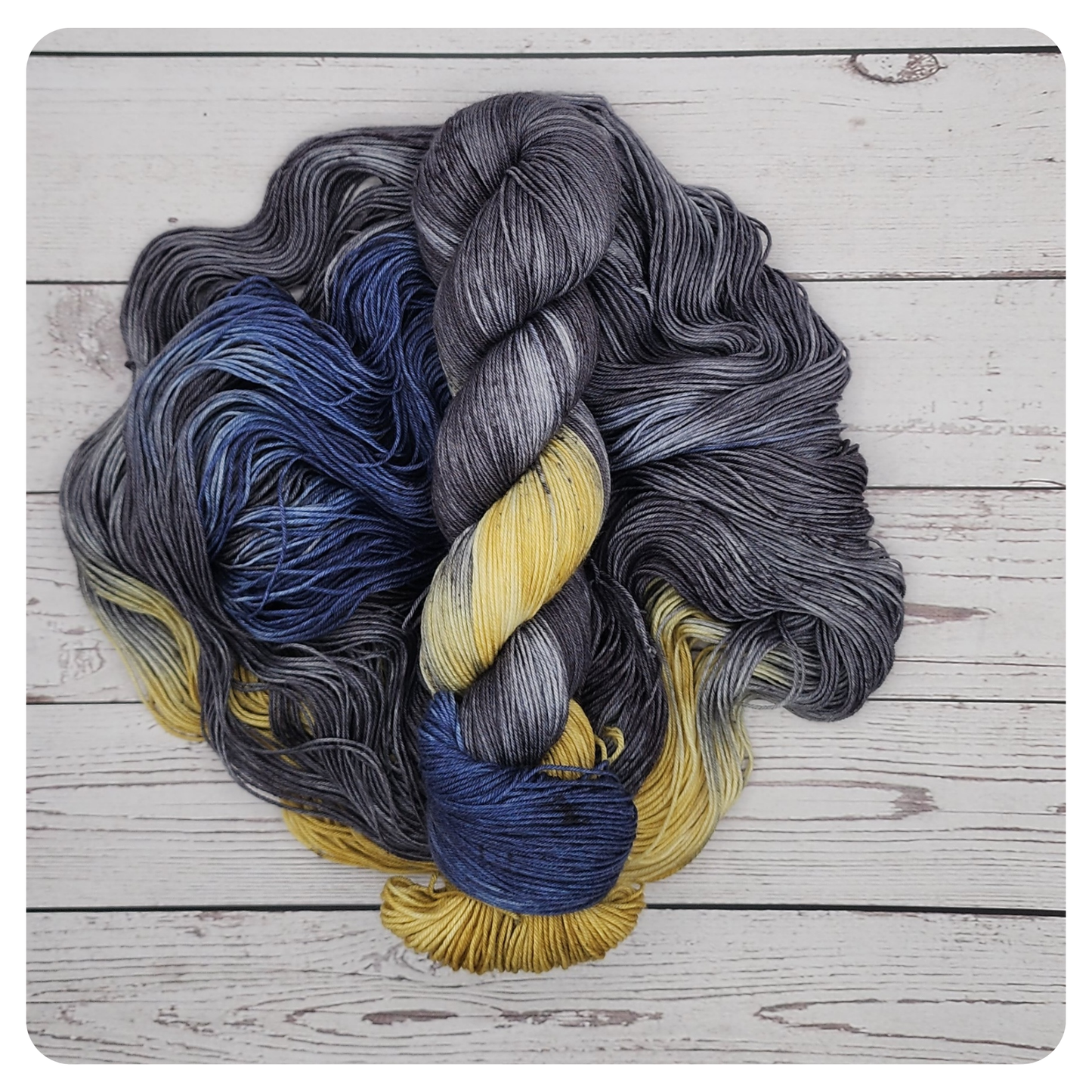 Sparrow Eyes in the Night